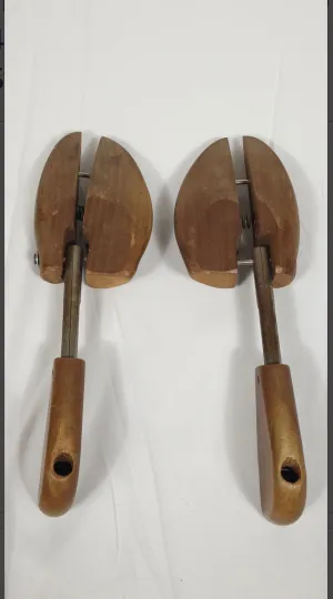 Vintage Rochester Shoe Tree Co. Shoe Keeper No 4 GENE Split Toe Pair Stretcher