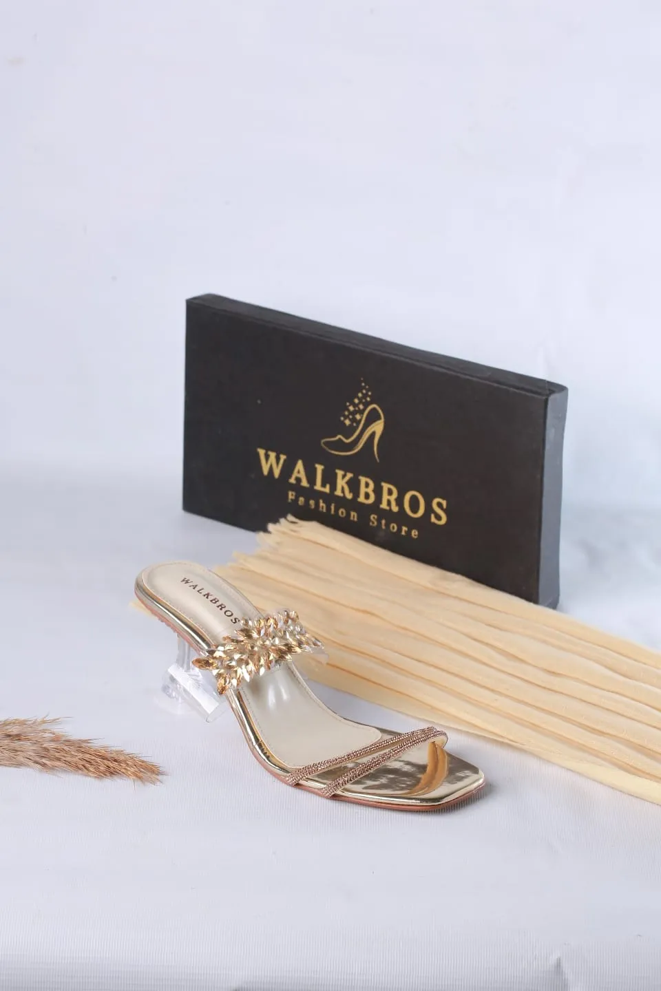 WALK BROS CRYSTAL FLOWER HEELS (Golden)