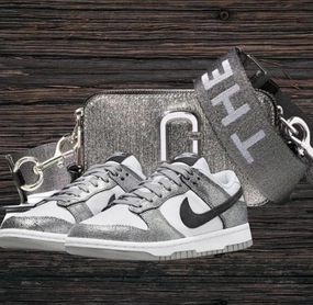 Nike dunk low metallic silver x Marck Jacobs Neutral Colors