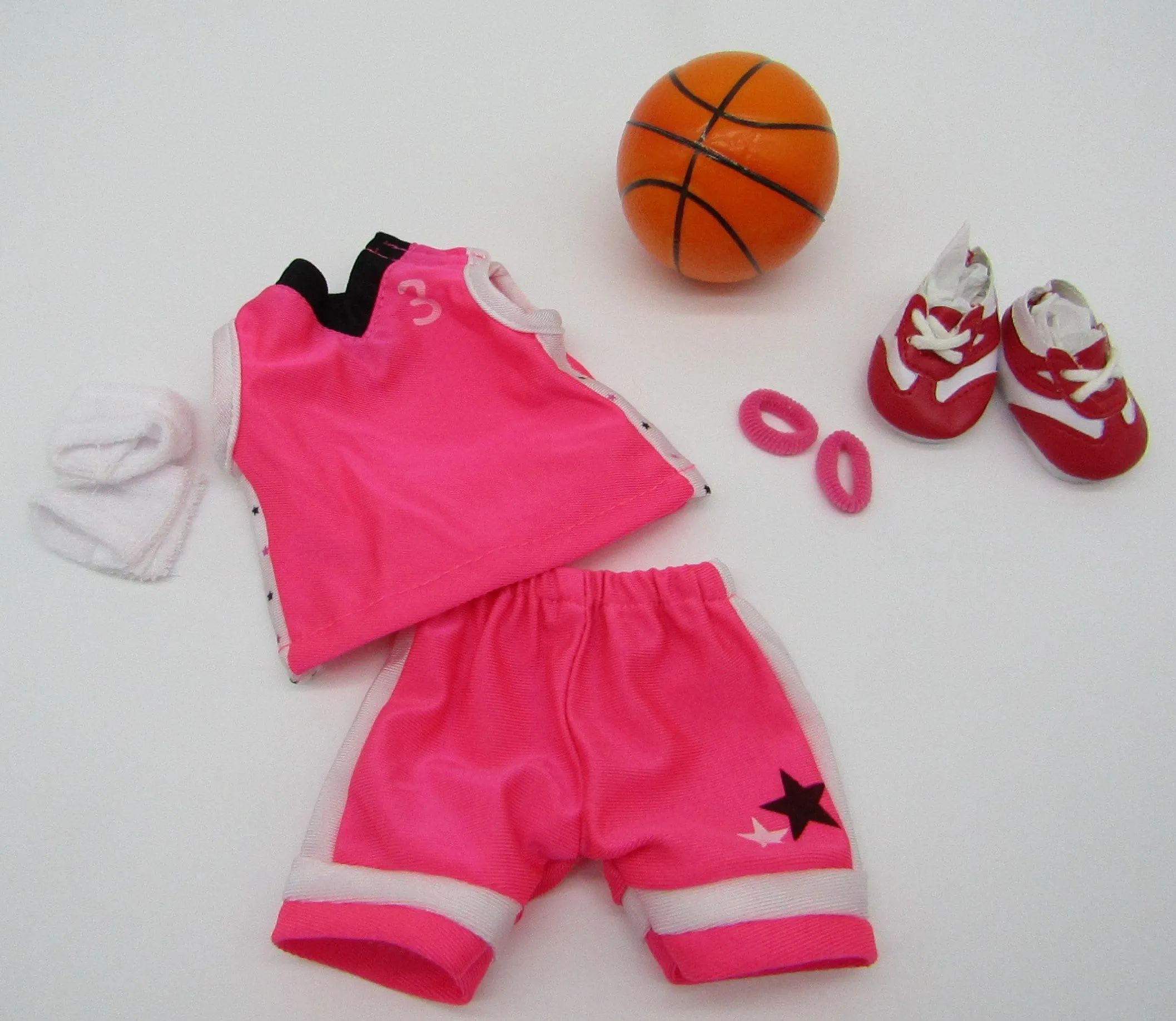 Wellie Wisher 14 inch Doll Basketball 6 Pc Set: Pink