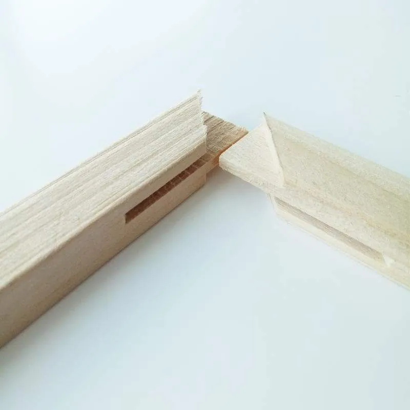 Winnie's Picks - Set of Wooden Stretchers