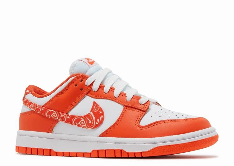 running in mountains shoes Nike Dunk Low Essential Paisley Pack Orange (W)