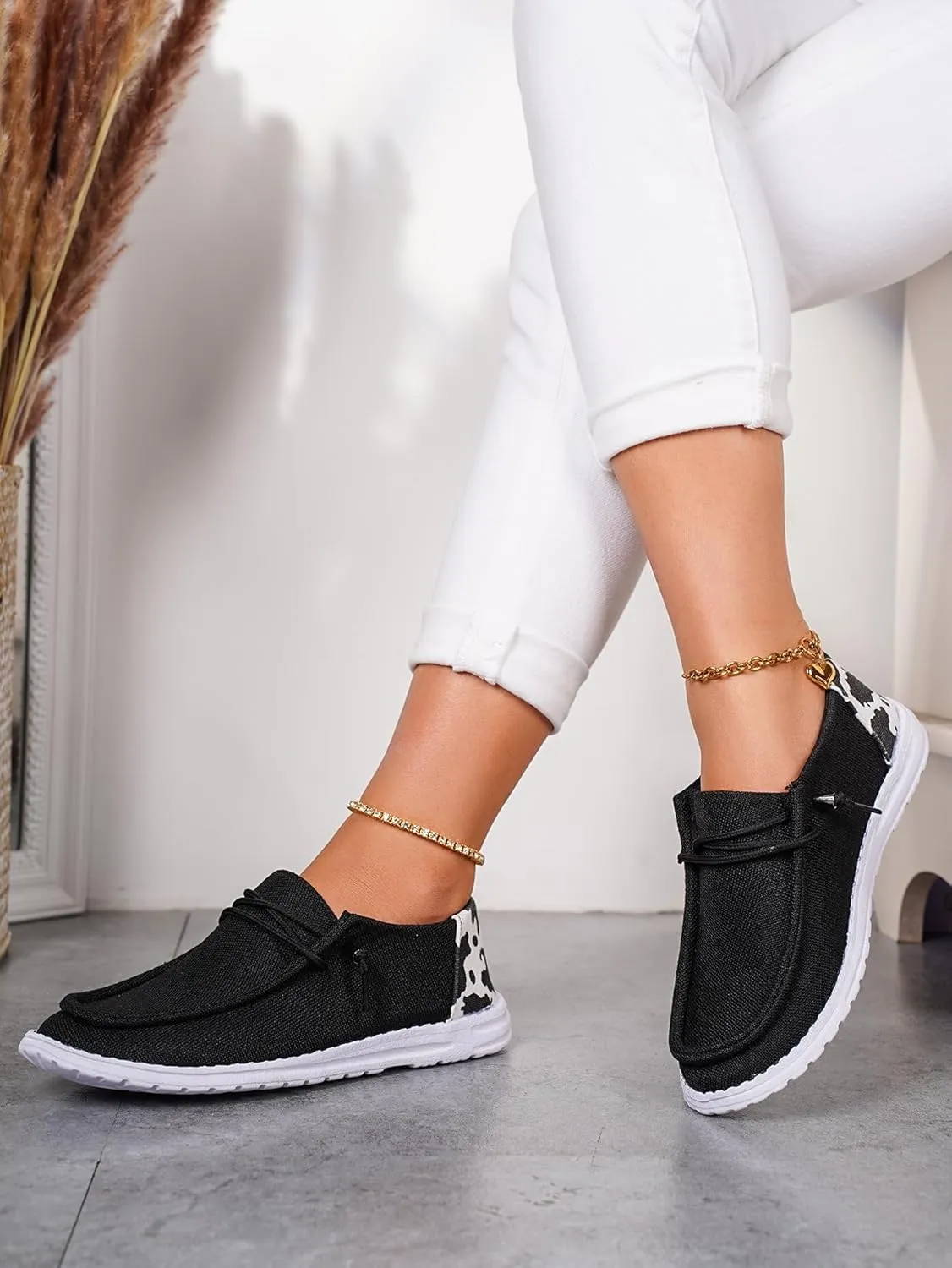 Women's Black Canvas Cow Pattern Lace-up Loafers Walking Shoes Round Toe Lightweight Slip-on Sneakers Comfortable Casual Outdoor Footwear for Summer&Autumn Vacation Sports Drive
