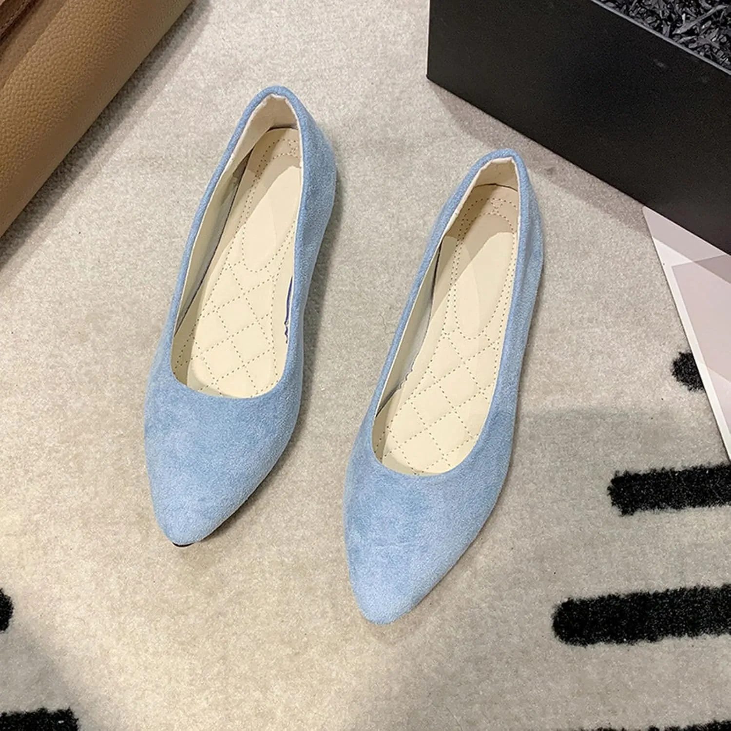 Womens Black Flats Shoes Comfortable Suede Pointed Toe Slip On Casual Ballet Flats Dress Elegant Shoes Nude Flats