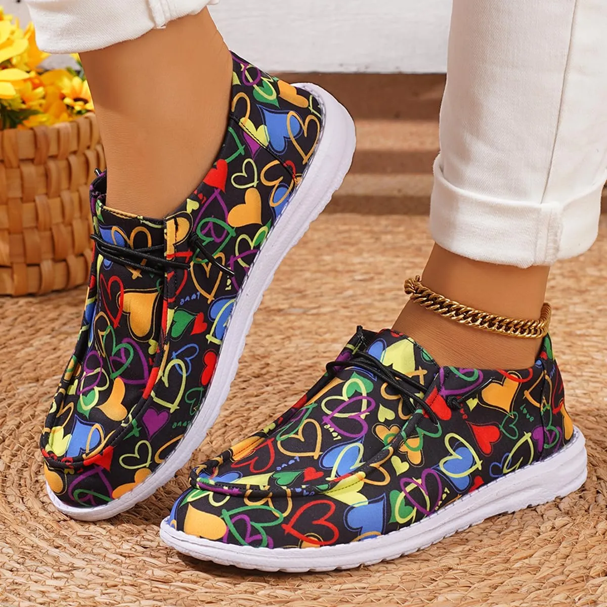Women's Low Top Outdoor Walking Loafers Printing Slip On Breathable Canvas Loafers Round Toe Boat Shoes Casual Comfortable Lightweight Lace Up Shoes