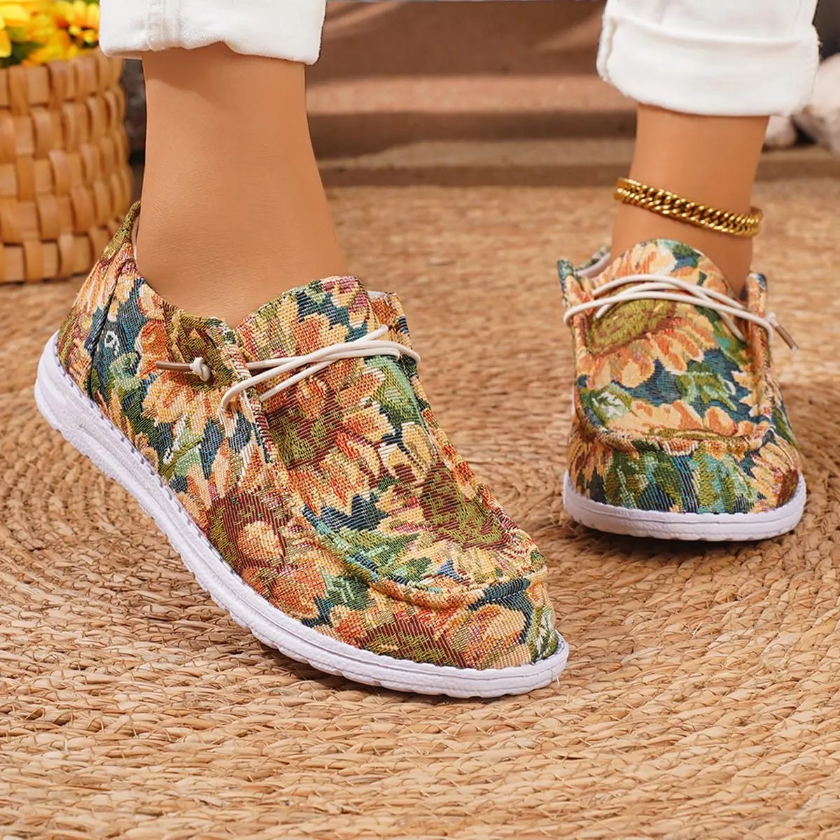 Women's Low Top Outdoor Walking Loafers Printing Slip On Breathable Canvas Loafers Round Toe Boat Shoes Casual Comfortable Lightweight Lace Up Shoes
